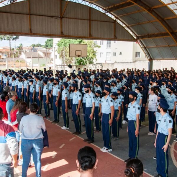 É possível impor limites à militarização das escolas públicas?